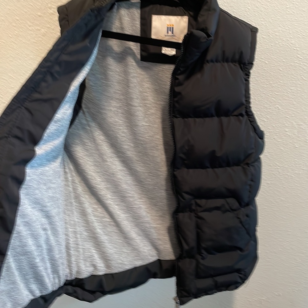 Black Puffer Vest Size 10/12 - Picture 11 of 12